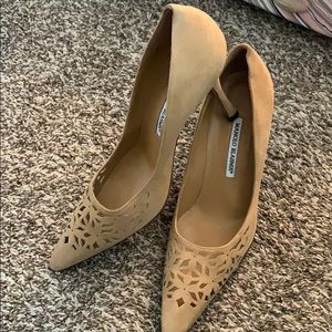 Manolo Blahnik Camel Eyelet Pointed Tip Heels